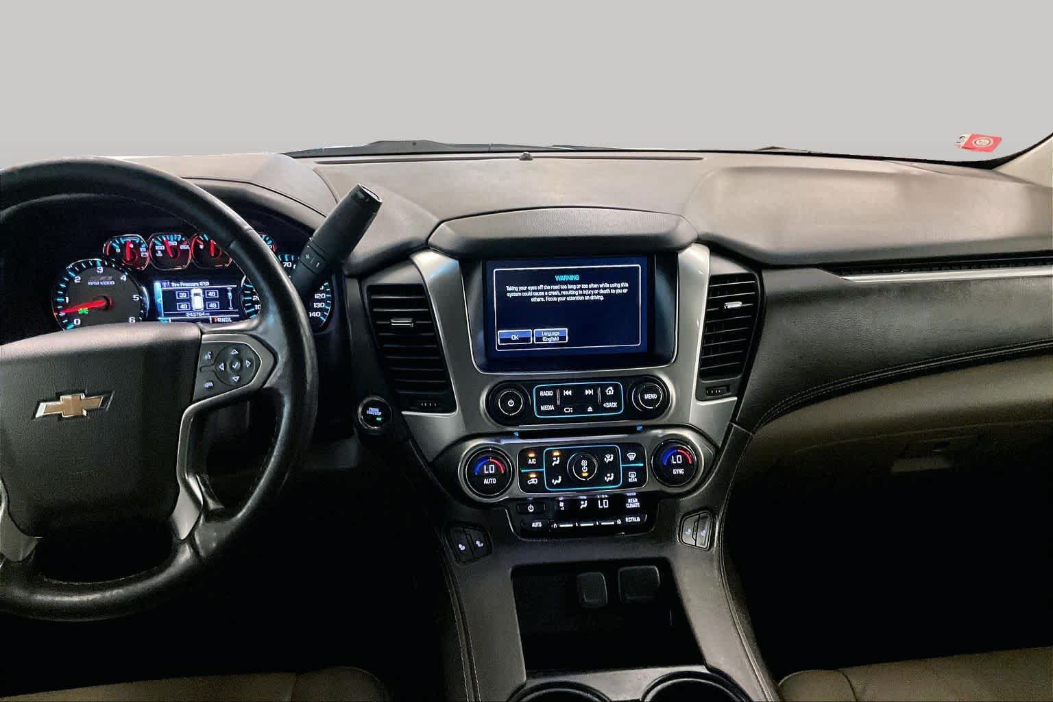 Used 2020 Chevrolet Suburban LT AWD/4WD image 6