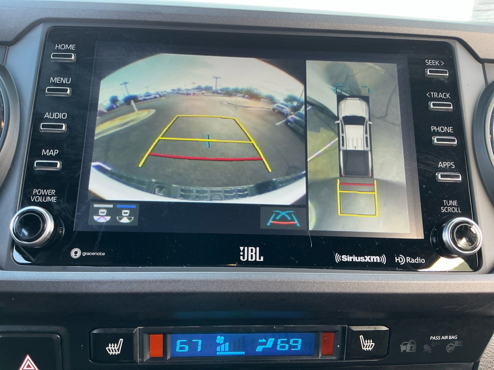 Used 2023 Toyota Tacoma TRD Off-Road image 29