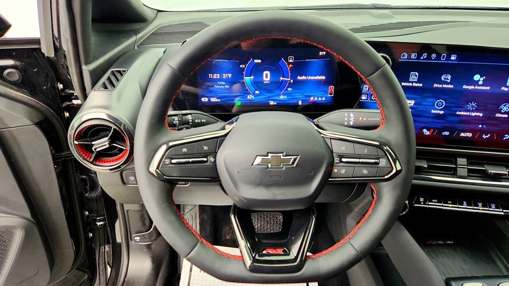 Used 2025 Chevrolet Equinox EV RS image 12