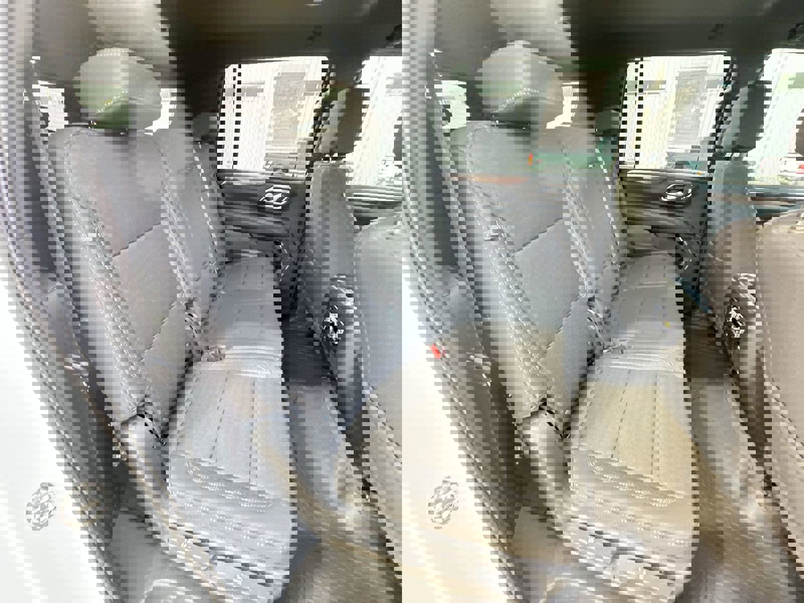 Used 2024 GMC Yukon XL SLE w/ Gmc Pro Safety Plus Package image 27