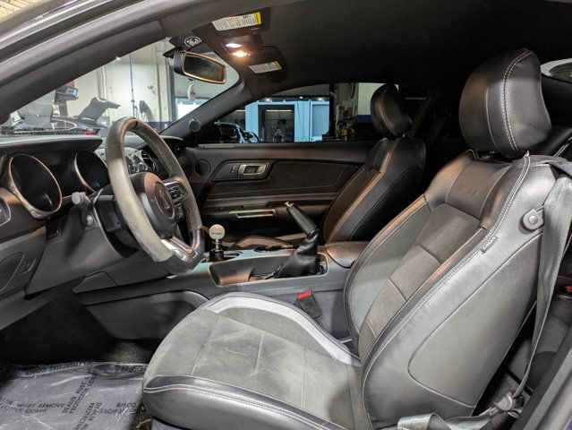 Used 2018 Ford Mustang Shelby GT350 w/ Convenience Package RWD image 21