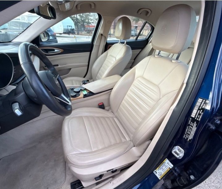 Used 2018 Alfa Romeo Giulia Ti w/ Quick Order Package 22Z Lusso image 2