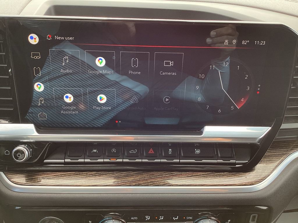 Used 2022 GMC Sierra 1500 SLE image 3