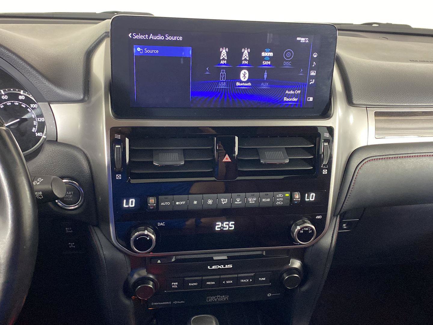 Used 2022 Lexus GX 460 Premium w/ Premium Plus Package AWD/4WD image 19