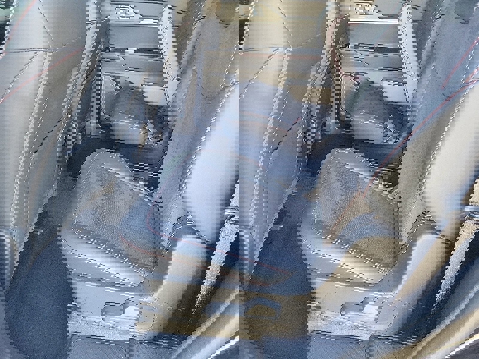 Used 2025 Ford Explorer ST image 14