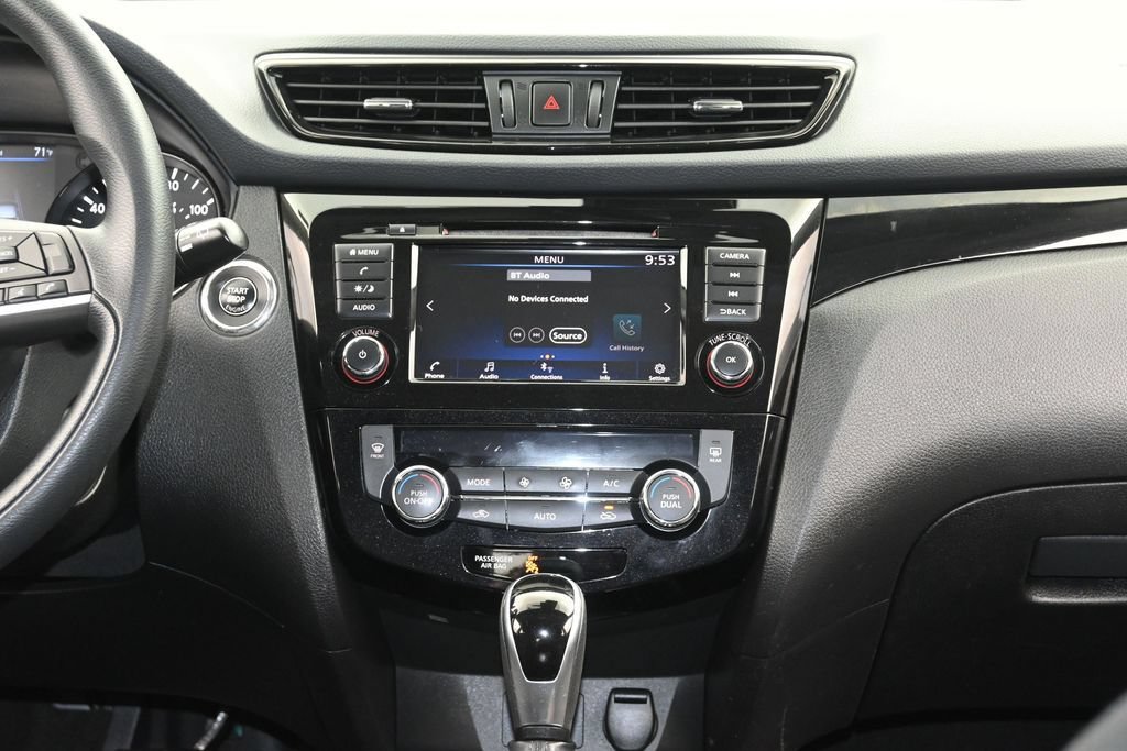 Used 2019 Nissan Rogue Sport SV AWD/4WD image 27