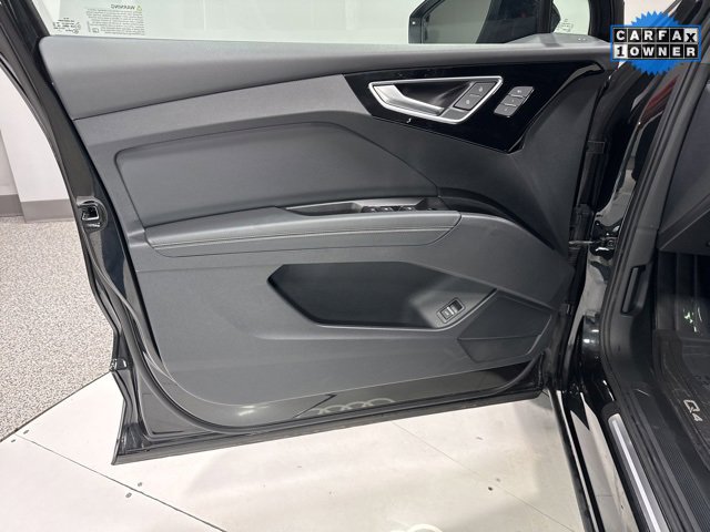 Used 2022 Audi Q4 e-tron Premium Plus image 9