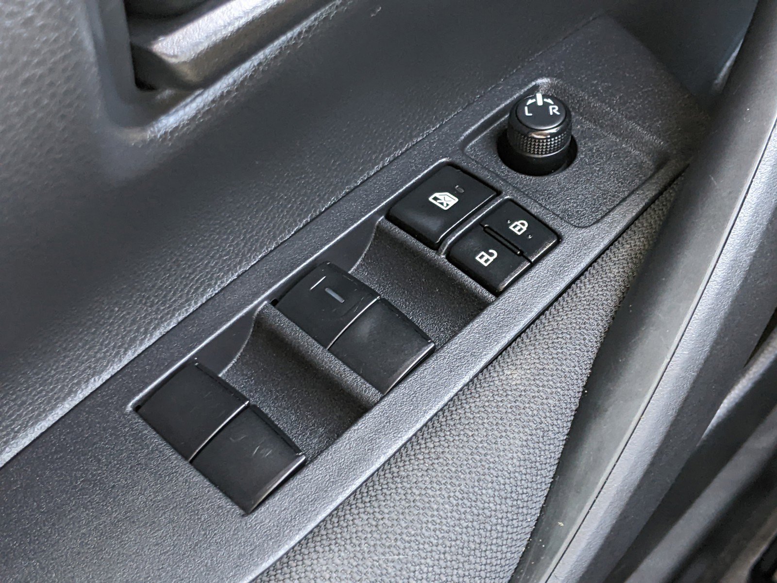 Used 2023 Toyota Corolla LE image 16