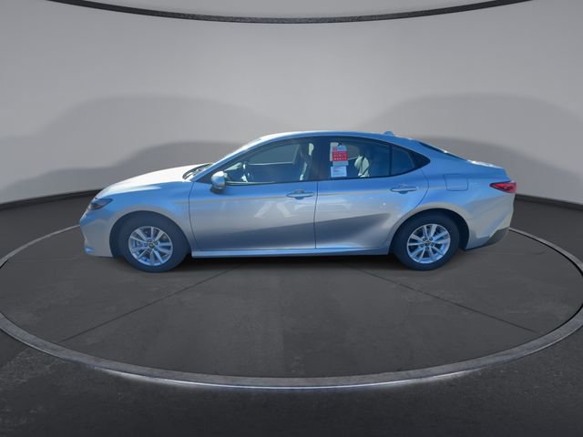 New 2026 Toyota Camry LE image 10