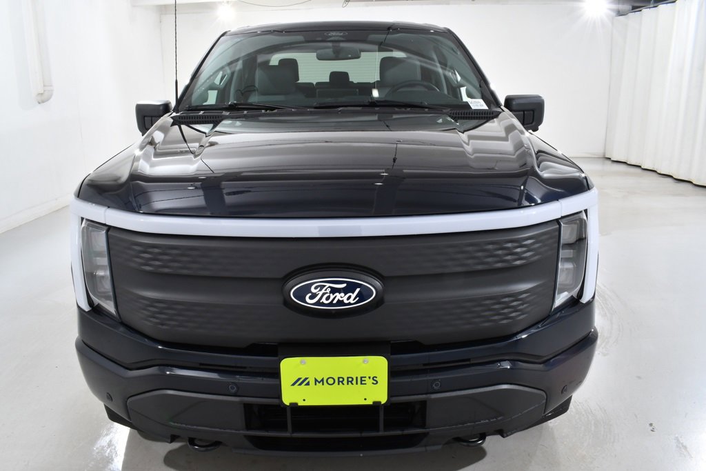 New 2025 Ford F150 Lightning Flash image 3