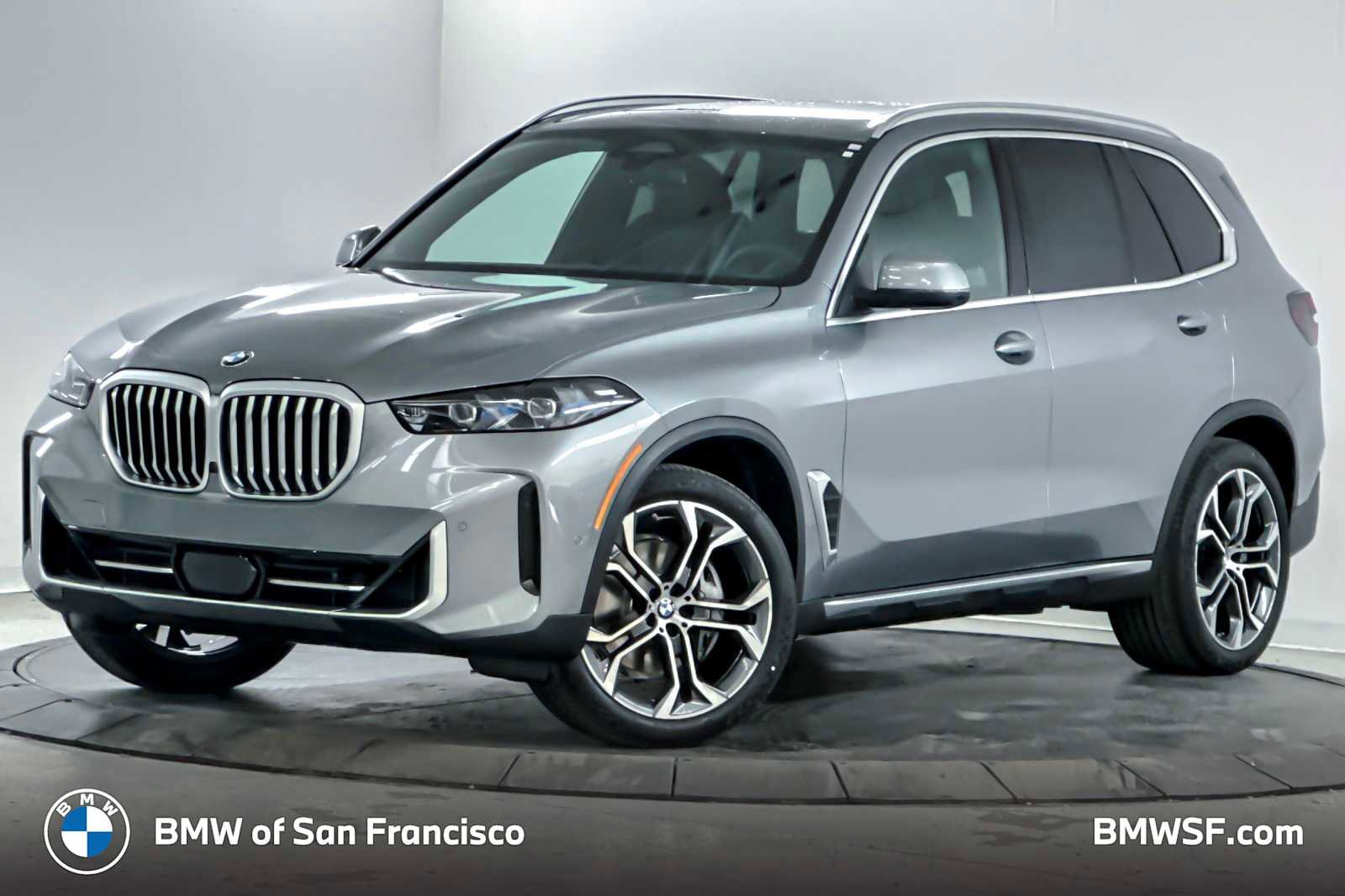 New 2026 BMW X5 xDrive40i w/ Premium Package