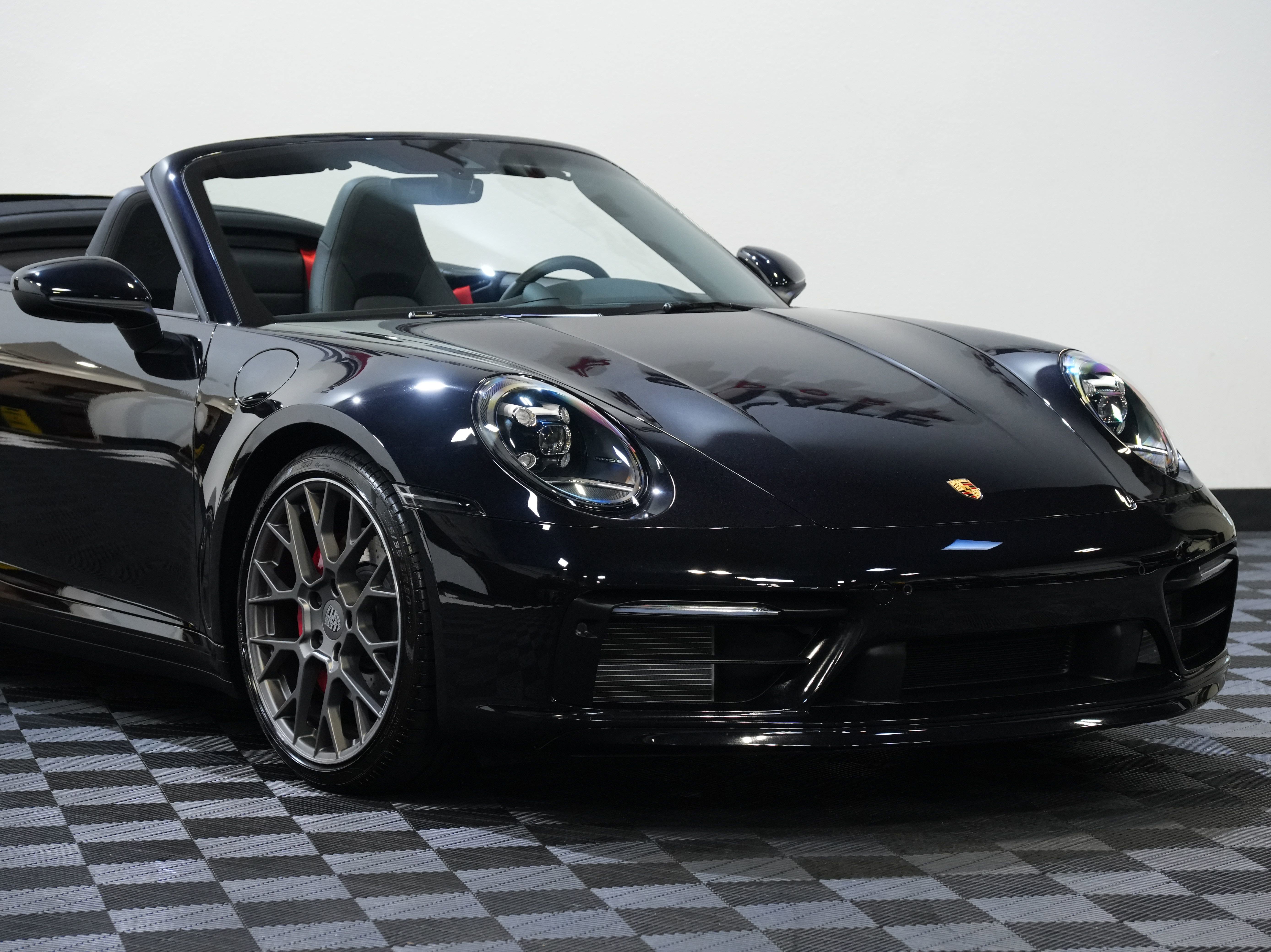 Used 2021 Porsche 911 Carrera S image 10