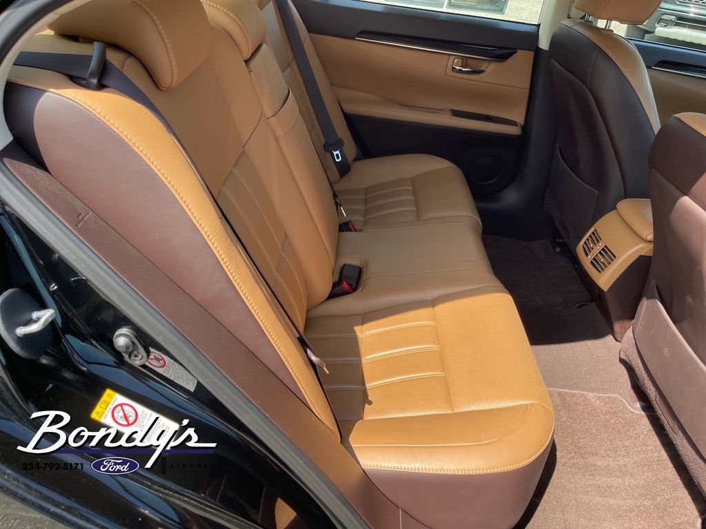 Used 2017 Lexus ES 350 w/ Luxury Package image 16