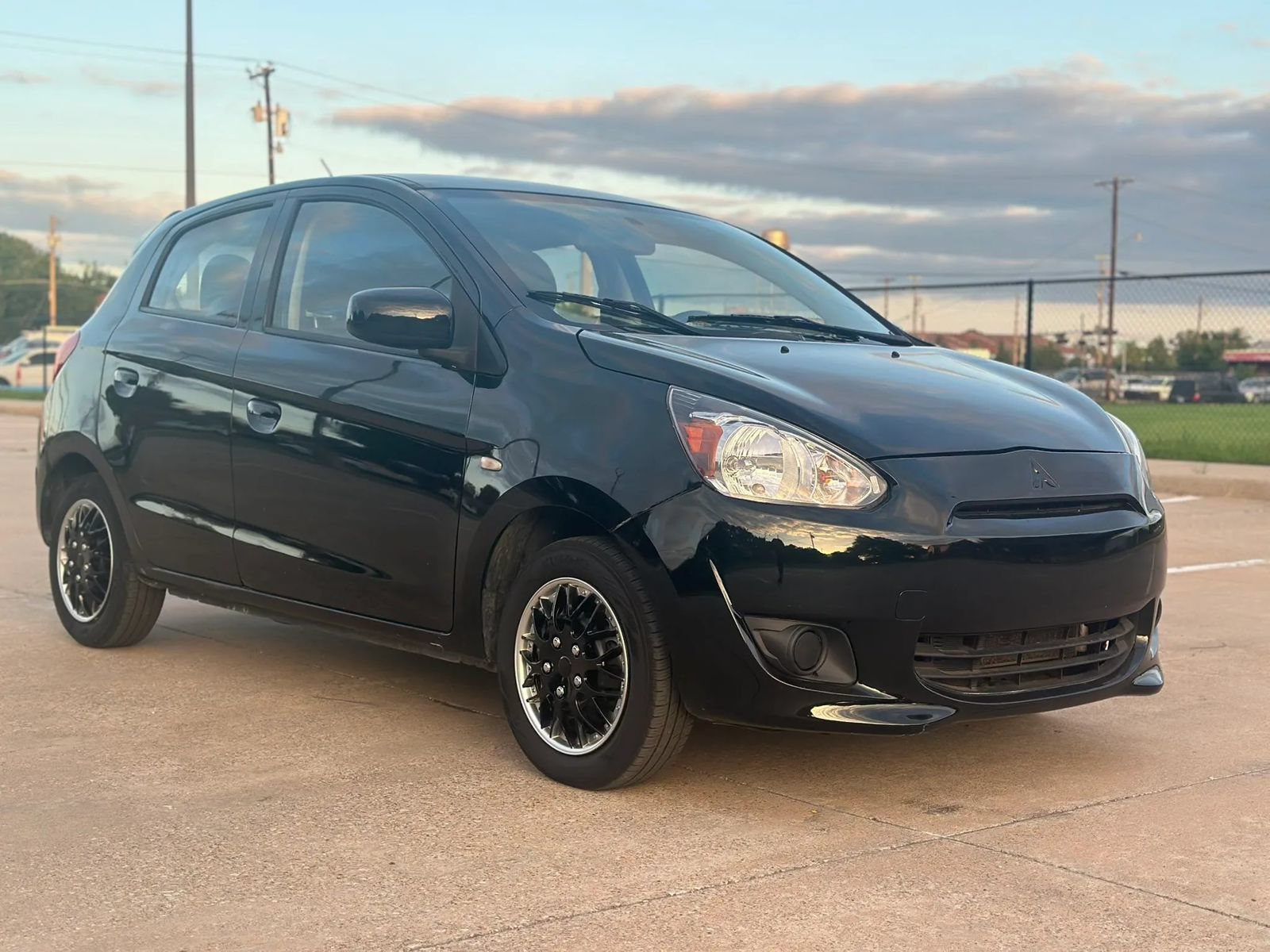 Used 2015 Mitsubishi Mirage DE FWD image 3