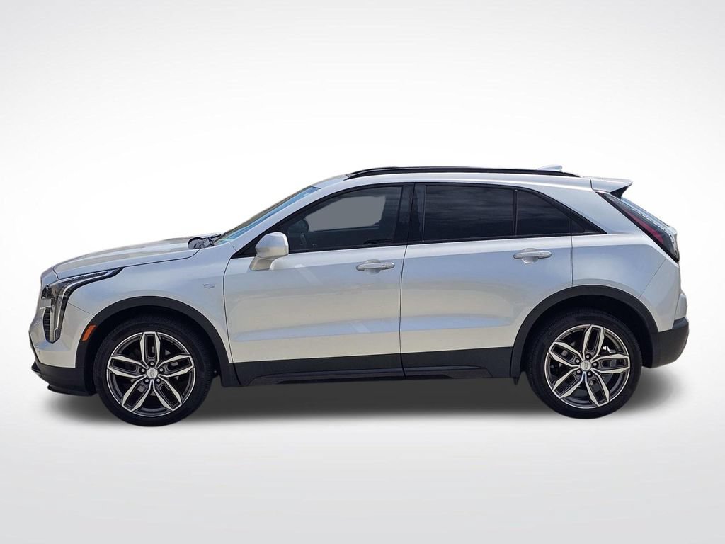 Used 2019 Cadillac XT4 Sport w/ Driver Awareness Package FWD image 13