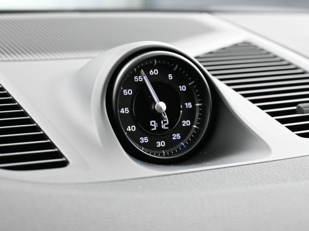 New 2026 Porsche Cayenne S image 20