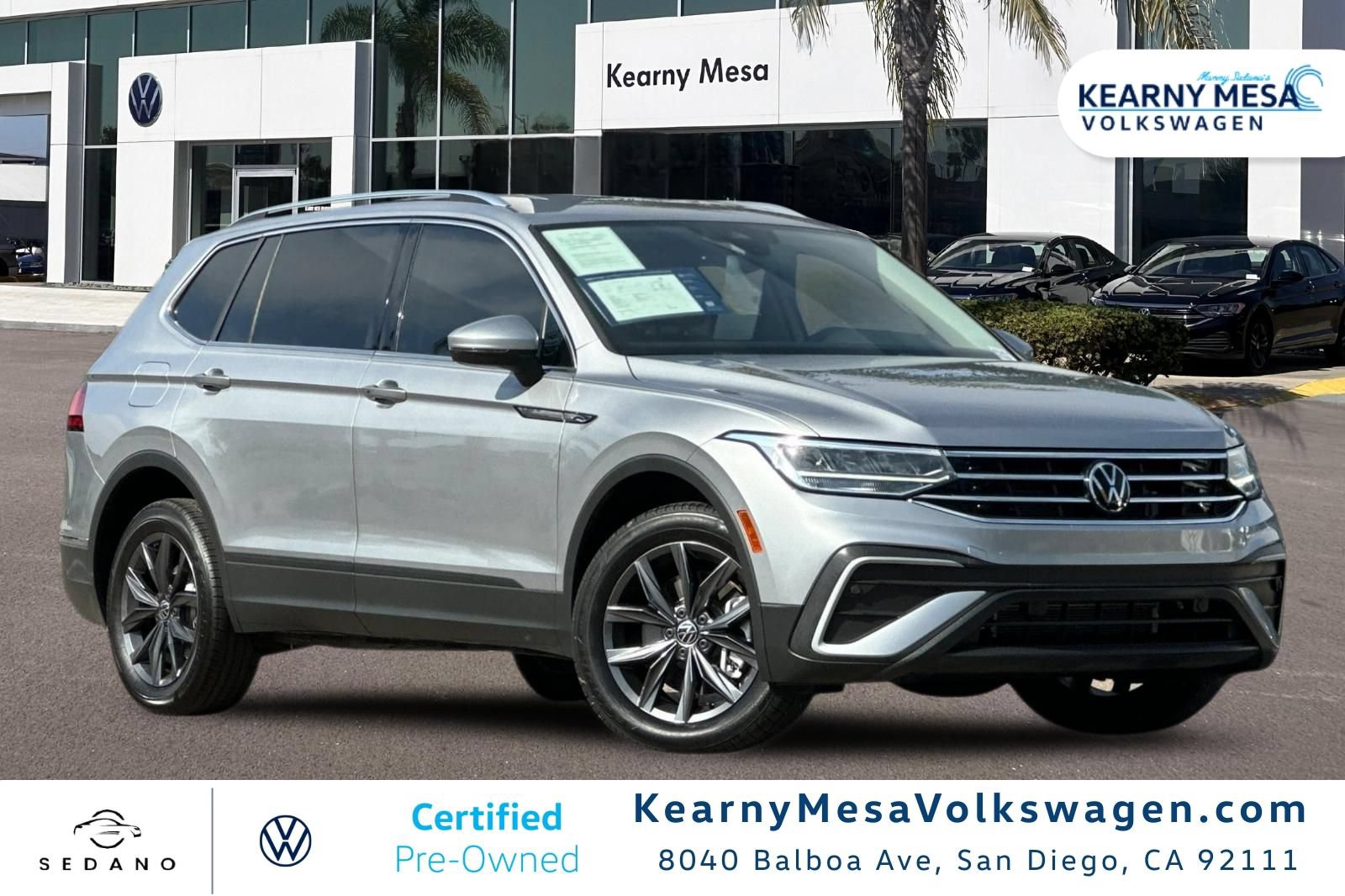 Used 2023 Volkswagen Tiguan SE FWD image 1