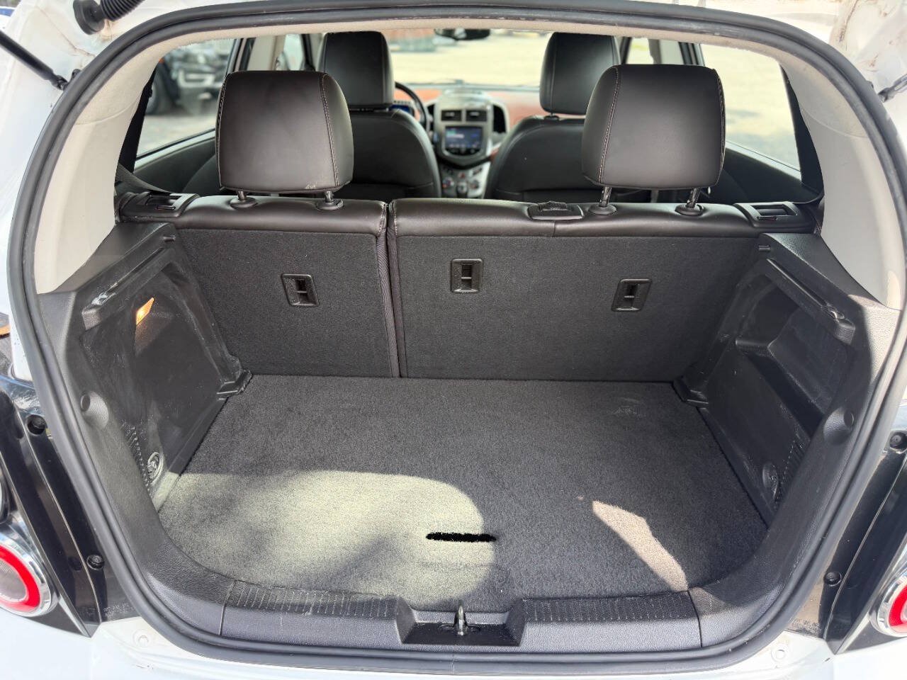 Used 2015 Chevrolet Sonic LTZ FWD image 13