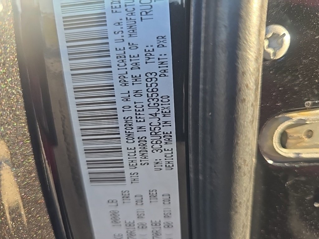 Used 2018 RAM 2500 Tradesman w/ Chrome Appearance Group image 13