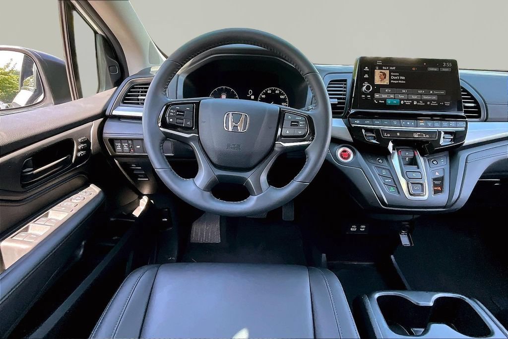 Certified 2026 Honda Odyssey EX-L image 8