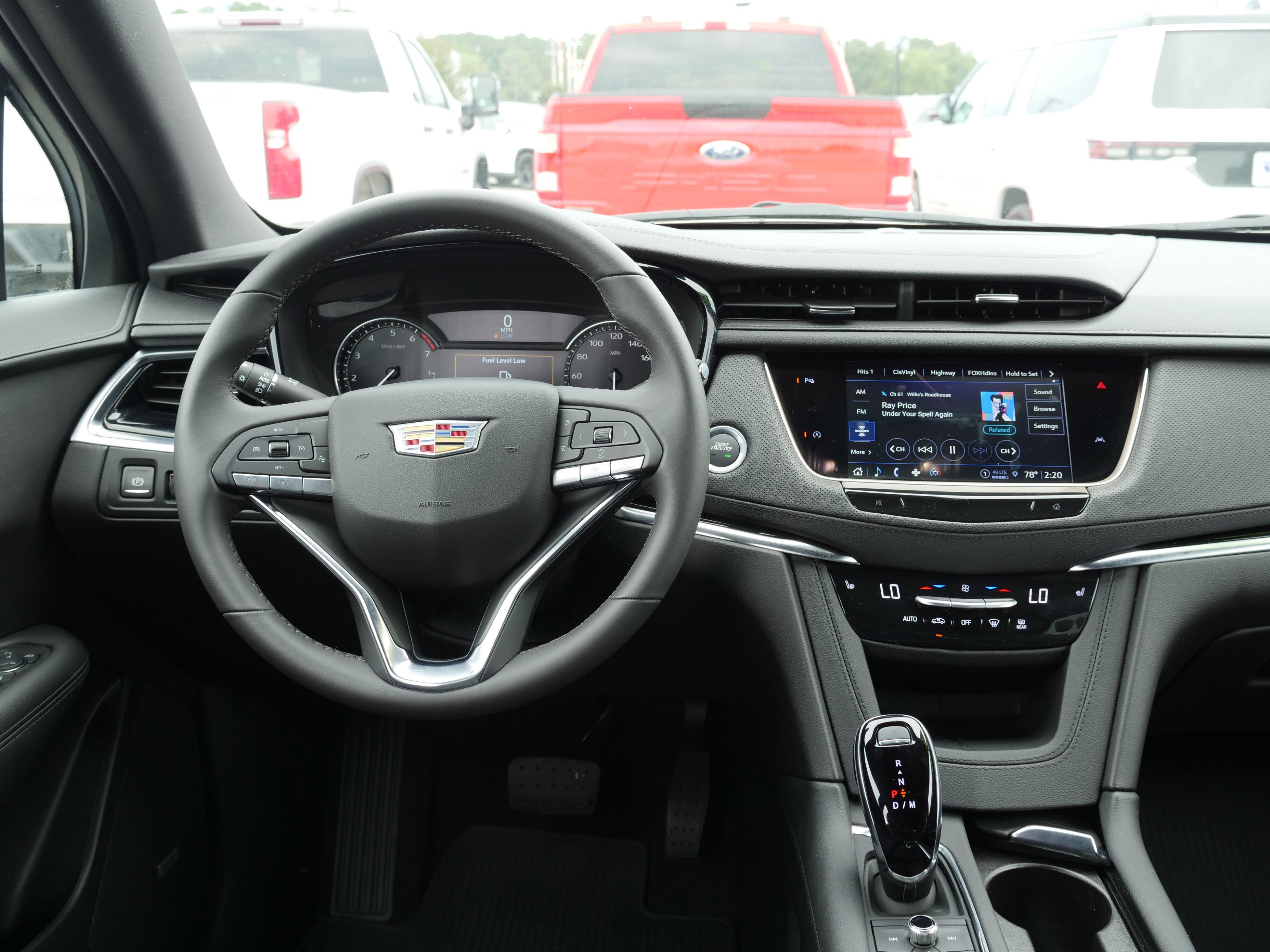 Certified 2025 Cadillac XT6 Luxury image 21