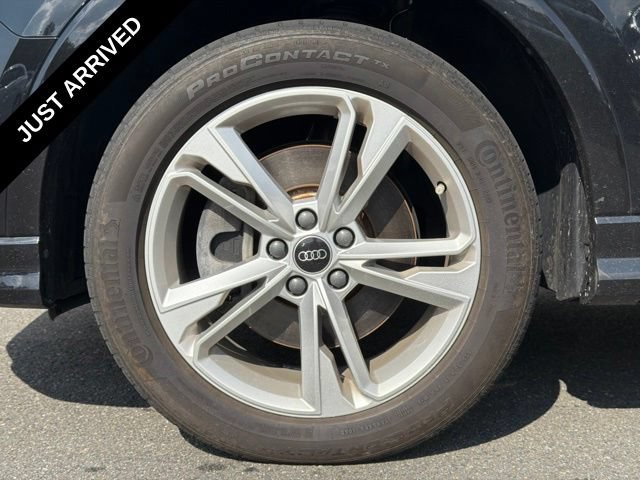 Used 2024 Audi Q3 2.0T Premium w/ Convenience Package AWD/4WD image 23