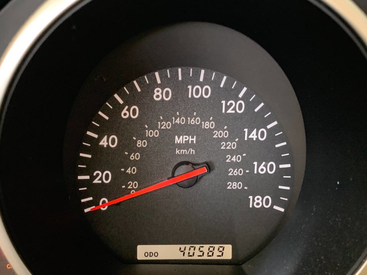 Used 2002 Lexus SC 430 Base 2dr Convertible image 13
