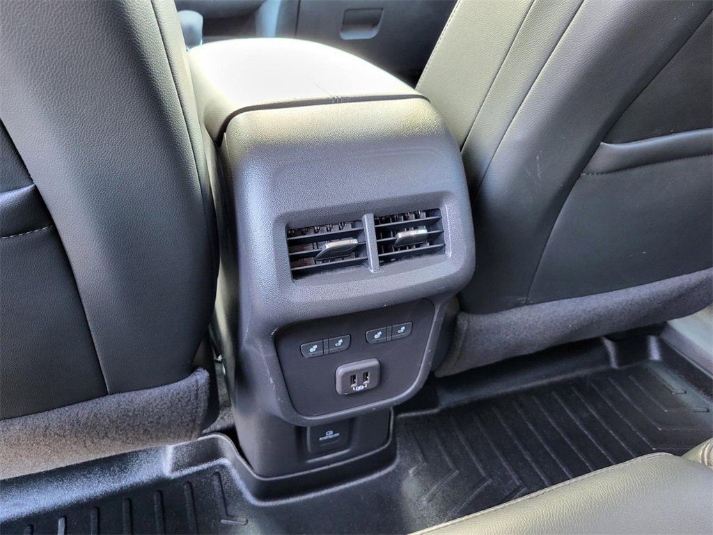 Used 2022 Chevrolet Equinox Premier image 15