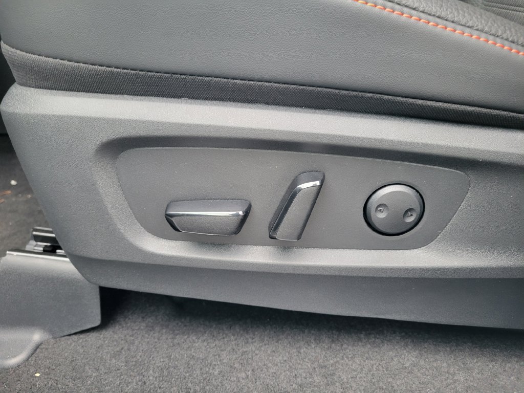 New 2026 Nissan Pathfinder Rock Creek AWD/4WD image 16