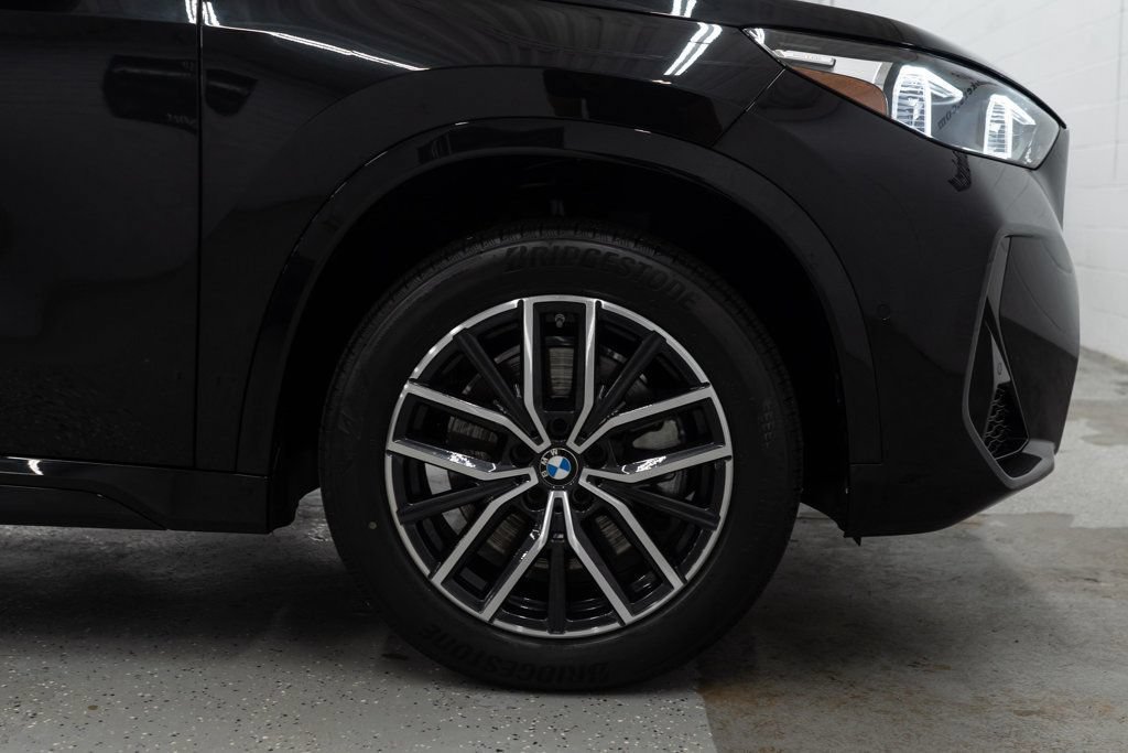 Used 2026 BMW X1 xDrive28i w/ M Sport Package AWD/4WD image 33