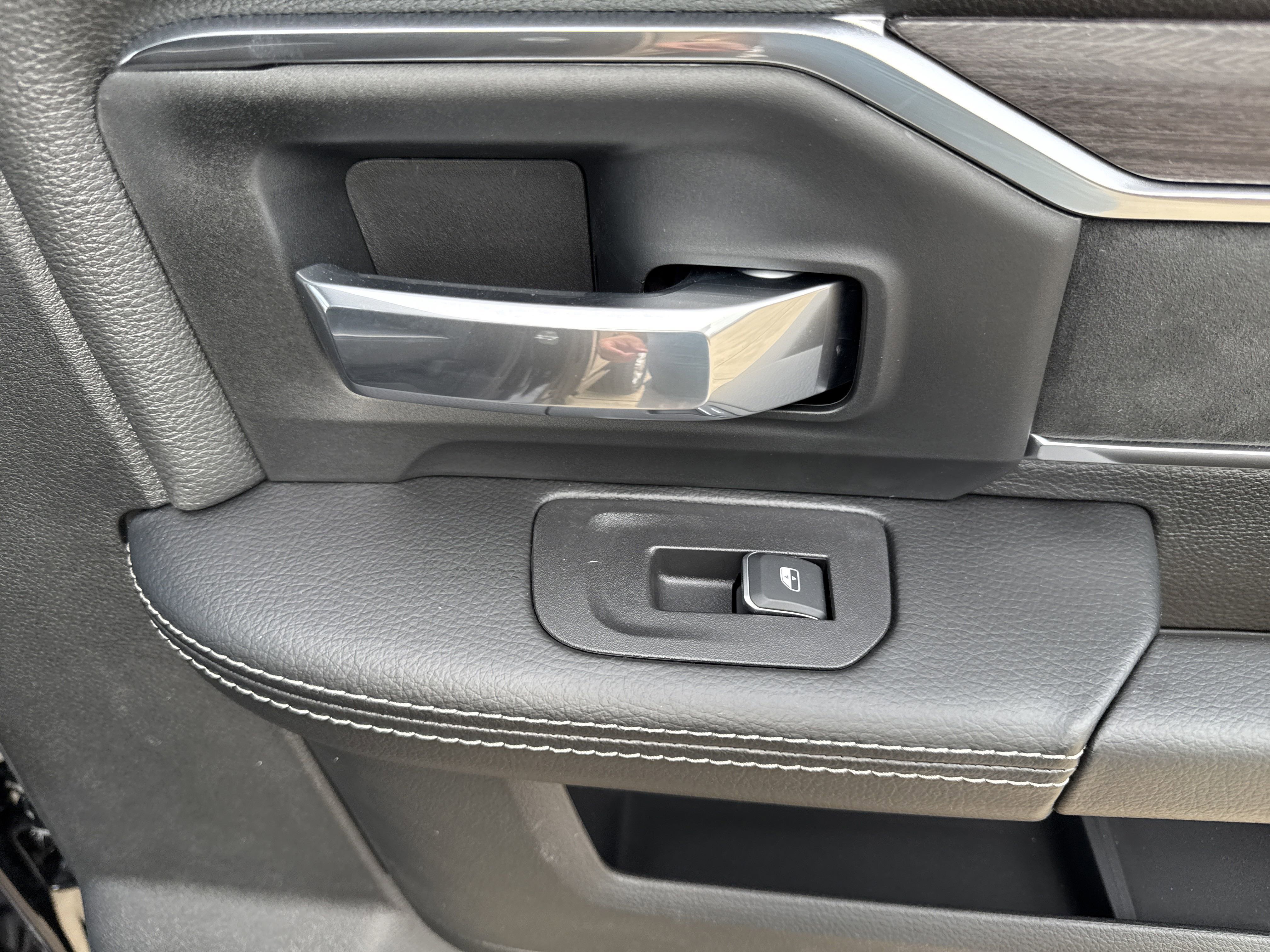 New 2025 RAM 3500 Laramie w/ Sport Appearance Package image 39