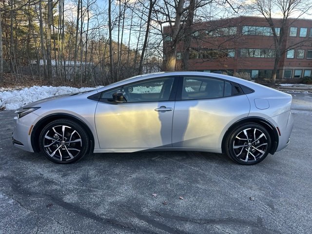 Used 2024 Toyota Prius Prime Premium image 9