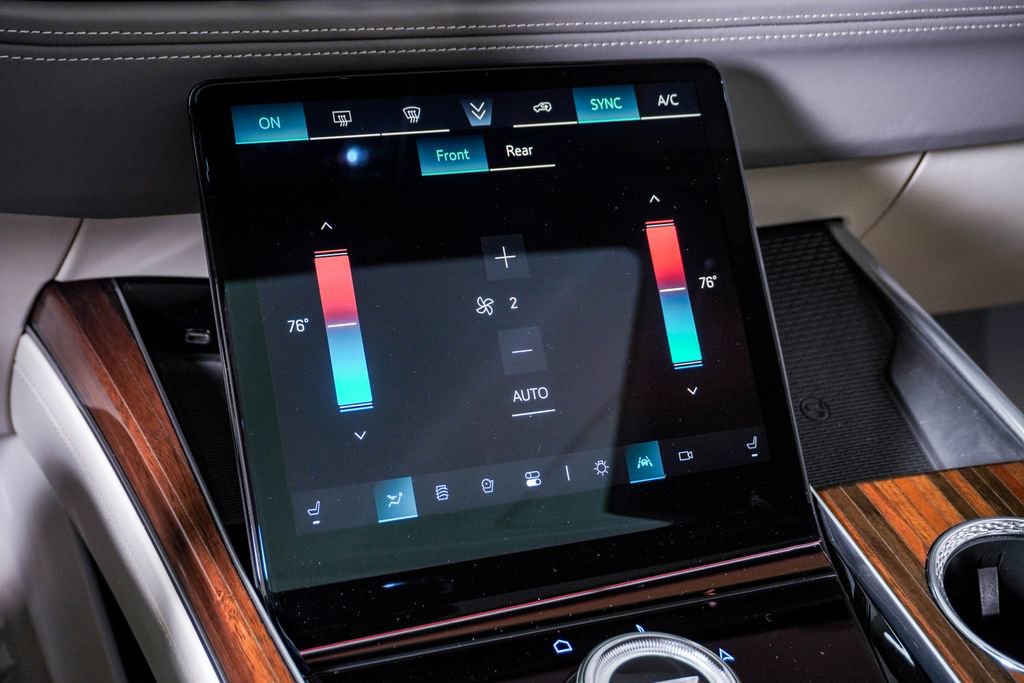 Used 2025 Cadillac Escalade Sport Platinum image 30