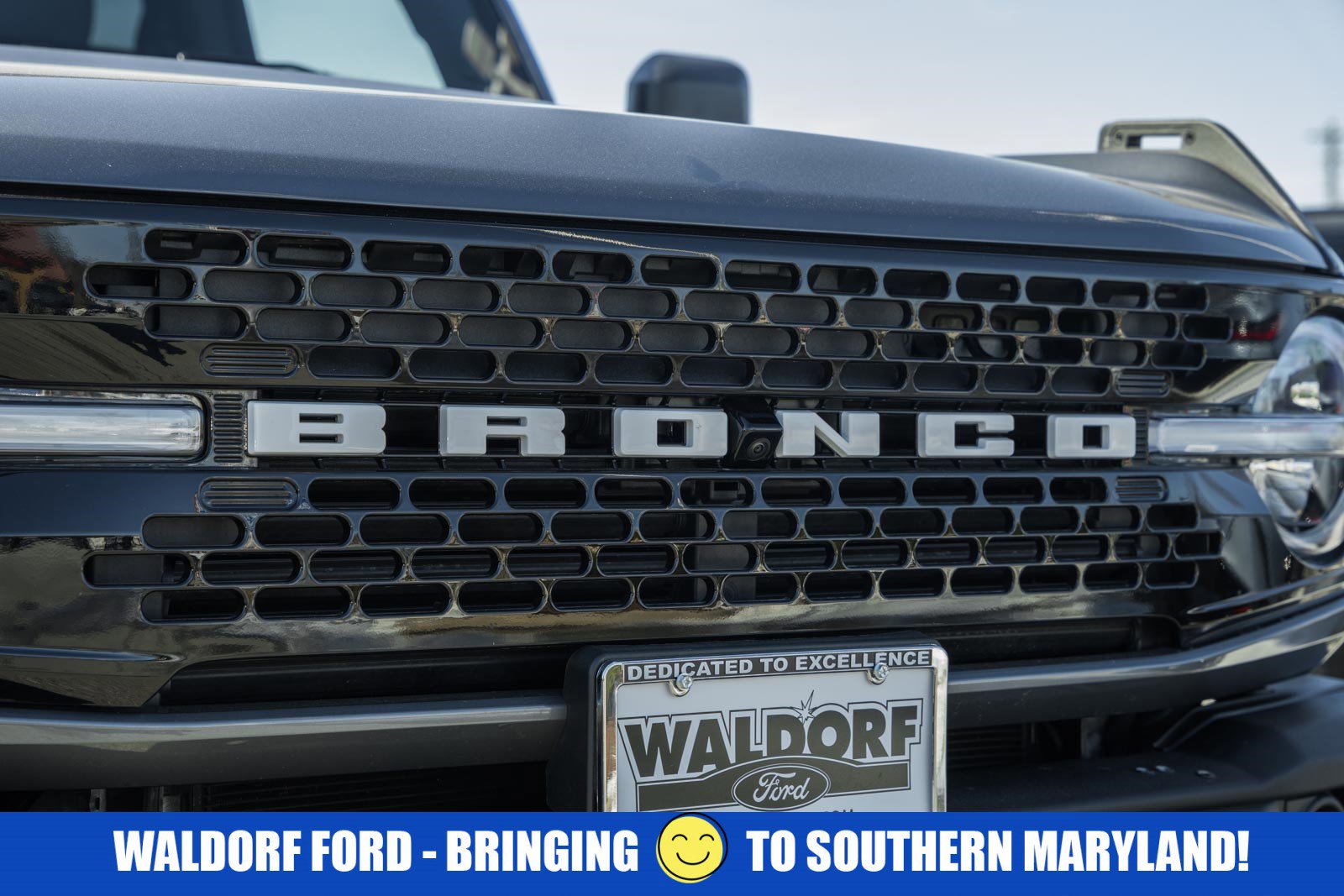 Used 2025 Ford Bronco Badlands image 11