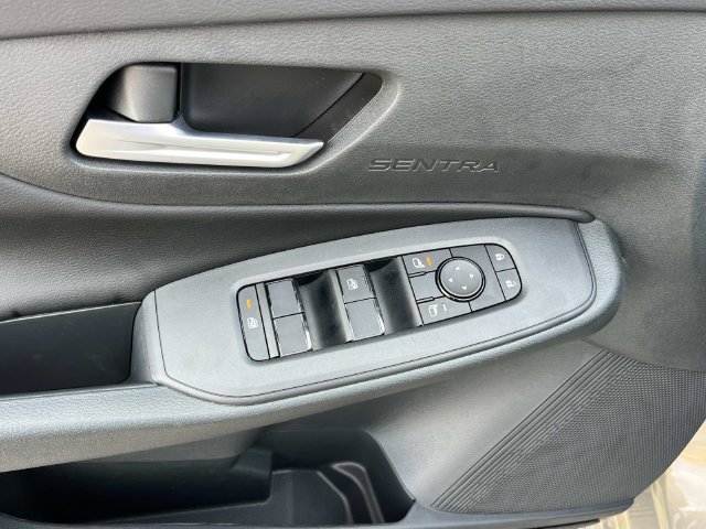 New 2026 Nissan Sentra SV w/ SV Convenience Package FWD image 21