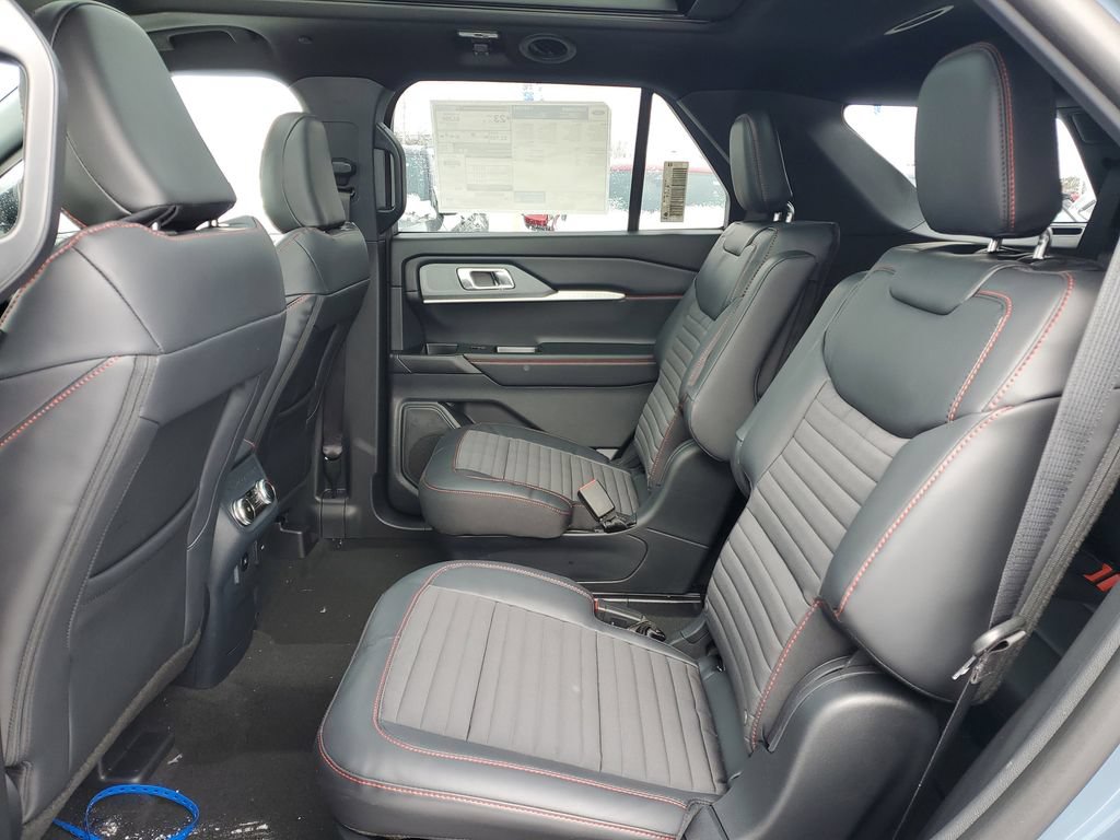 New 2026 Ford Explorer ST-Line AWD/4WD image 30