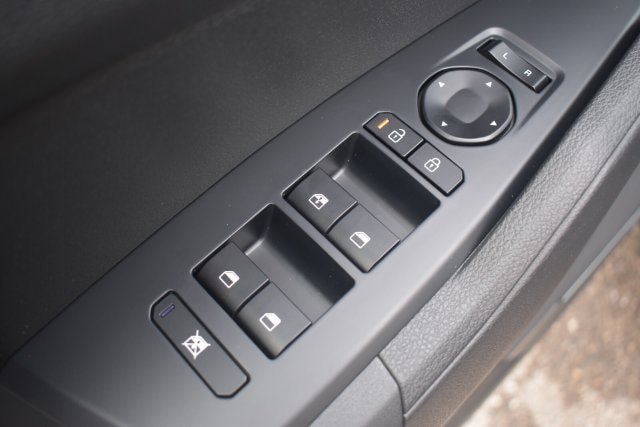 New 2026 Kia Sportage LX w/ LX Convenience Package FWD image 19