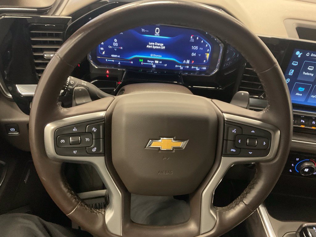 Used 2024 Chevrolet Silverado 1500 LTZ w/ LTZ Premium Package AWD/4WD image 12