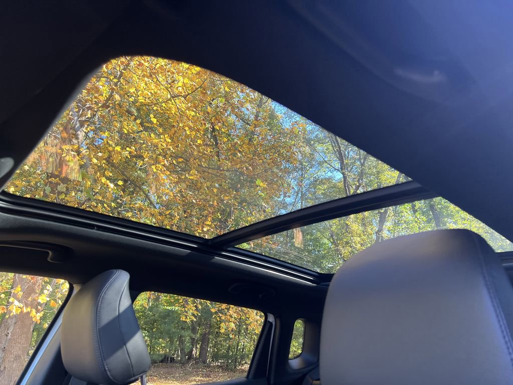 New 2026 Jeep Compass Limited w/ Sun, Sound & Navigation Group image 15