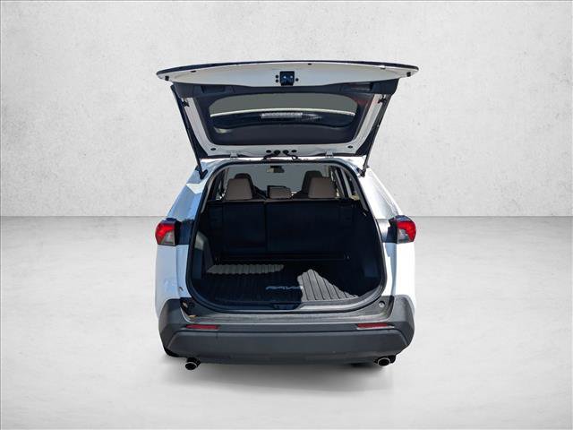 Used 2025 Toyota RAV4 LE FWD image 7