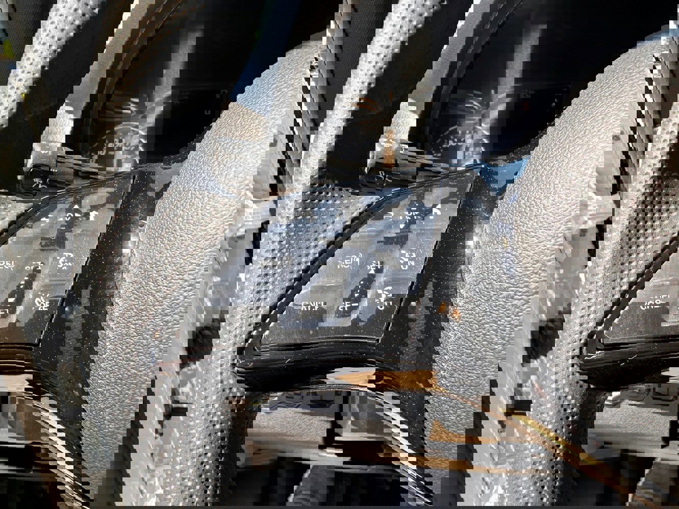 Used 2025 Mercedes-Benz Sprinter 2500 image 11