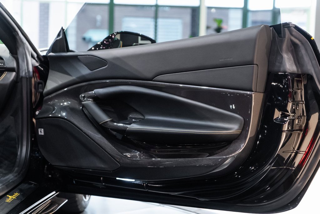 Certified 2022 Ferrari F8 Tributo image 44