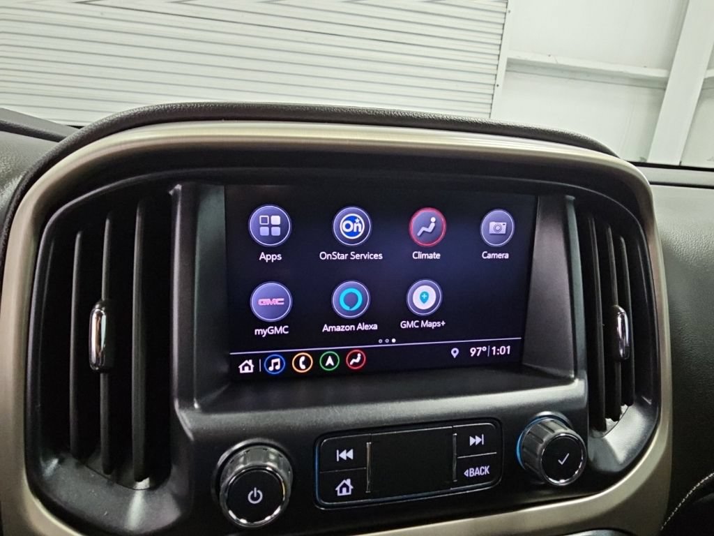 Used 2022 GMC Canyon Denali w/ Denali Black Edition Package AWD/4WD image 19
