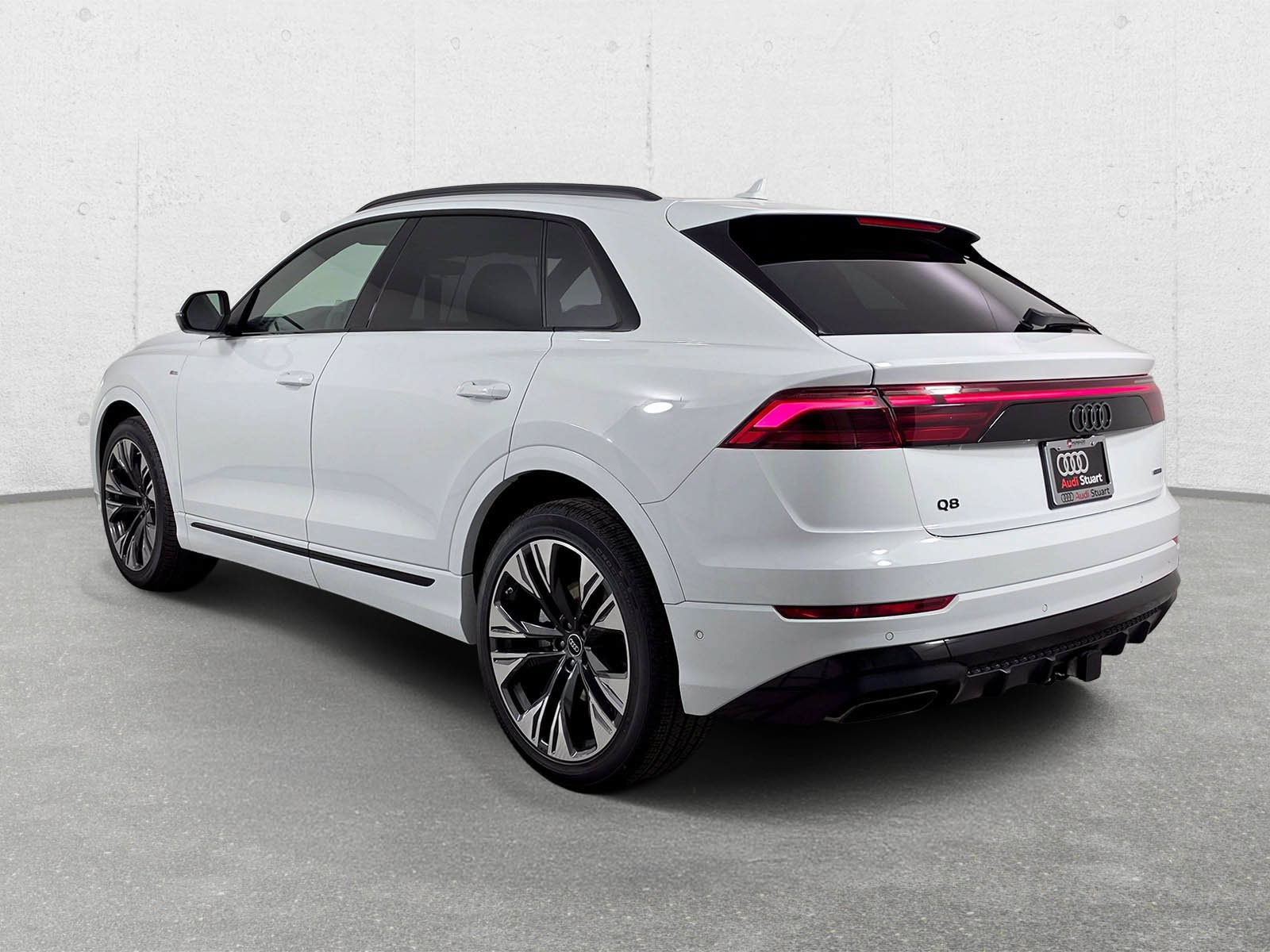New 2026 Audi Q8 Premium Plus AWD/4WD image 4
