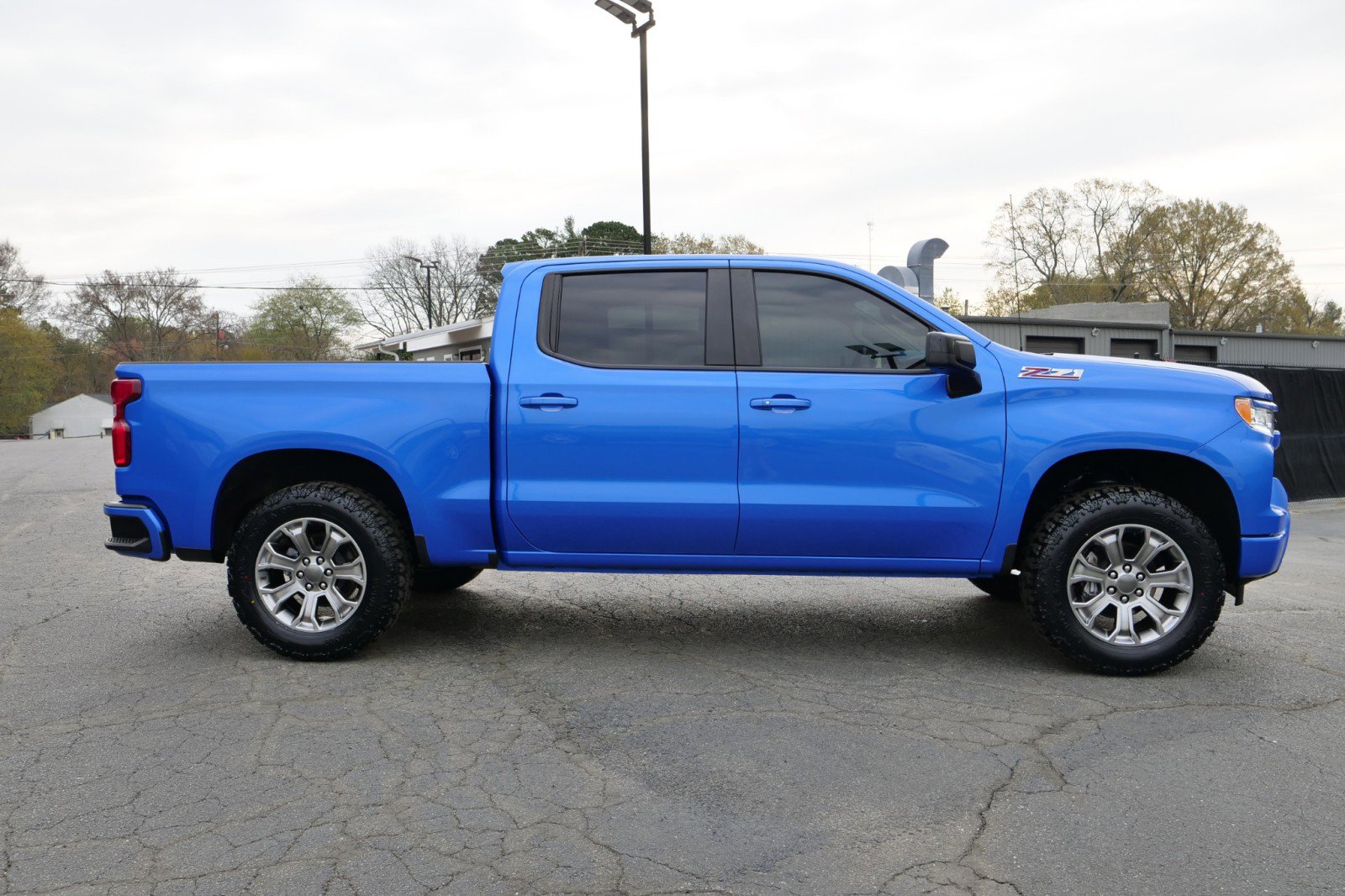 Used 2025 Chevrolet Silverado 1500 RST image 37