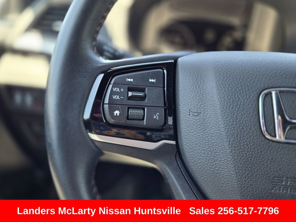 Used 2025 Honda Odyssey Sport-L image 28
