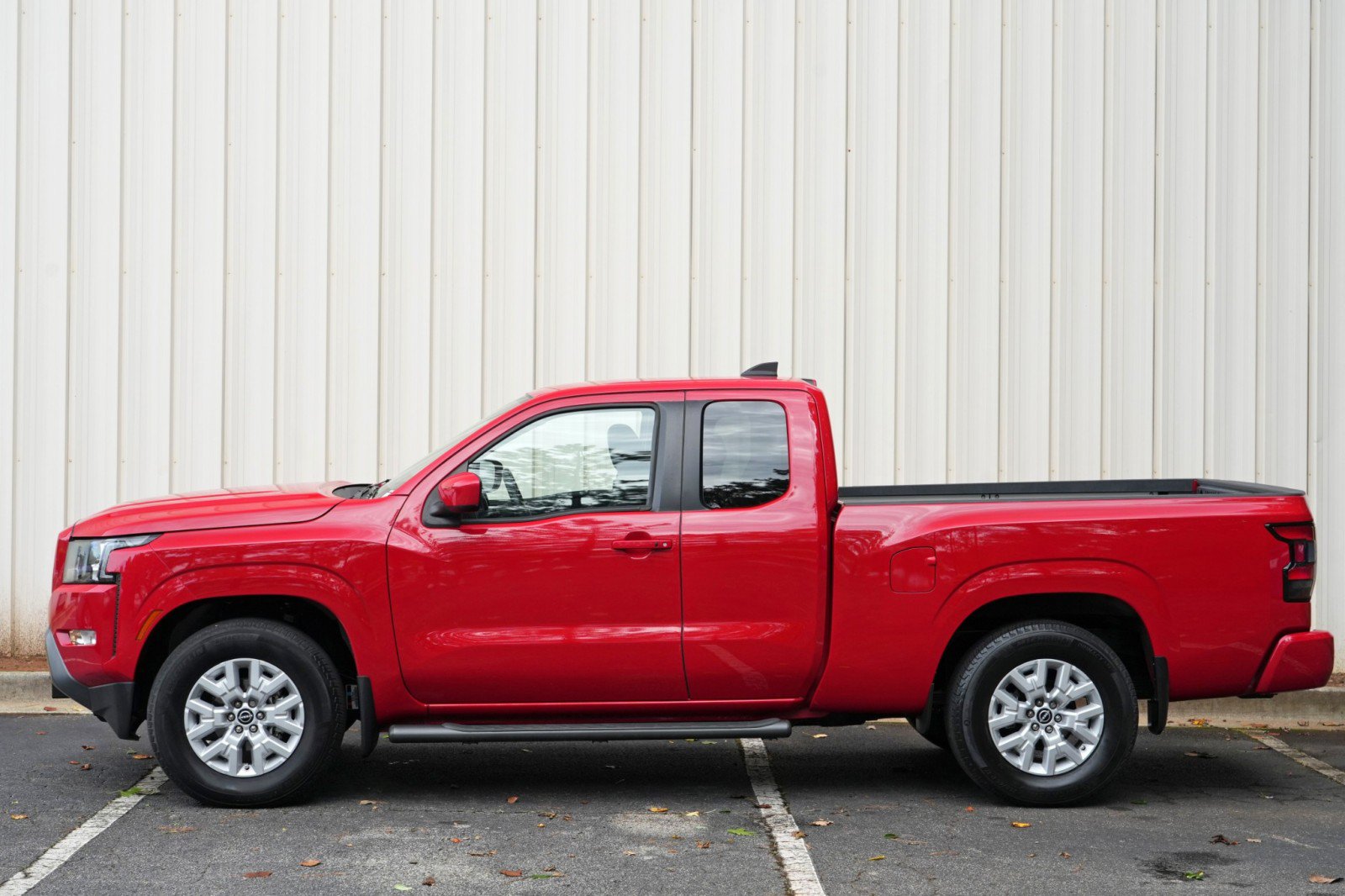Used 2022 Nissan Frontier SV RWD image 36
