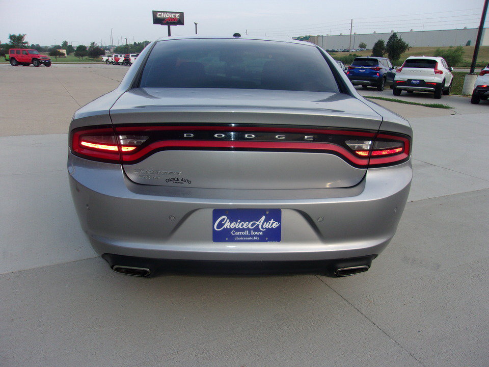 Used 2015 Dodge Charger SE w/ Popular Equipment Group AWD/4WD image 4