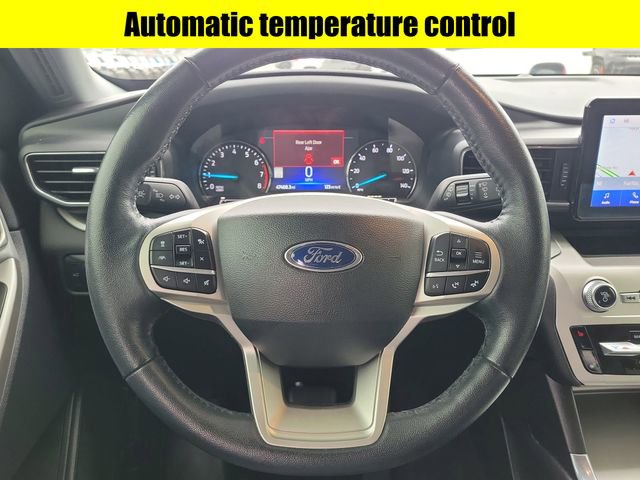 Used 2022 Ford Explorer XLT w/ Equipment Group 202A image 10