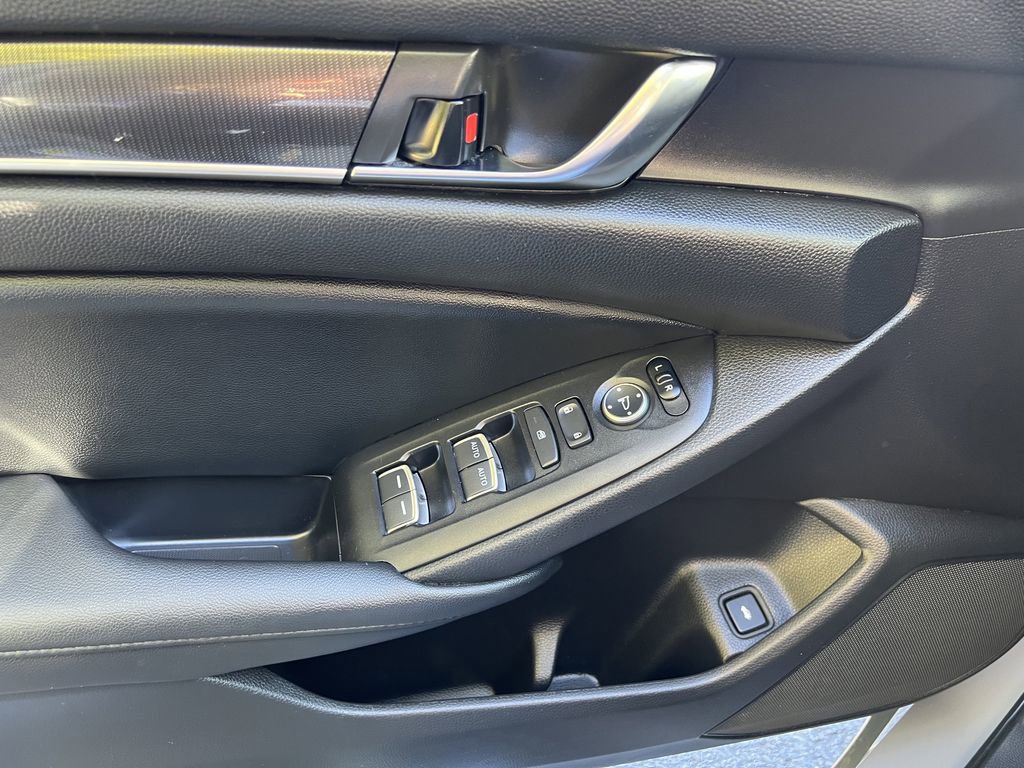 Used 2022 Honda Accord Sport Special Edition image 13